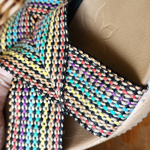 Skechers Luxe Foam Woven Multicolored Sandals sz 9 - Picture 13 of 16